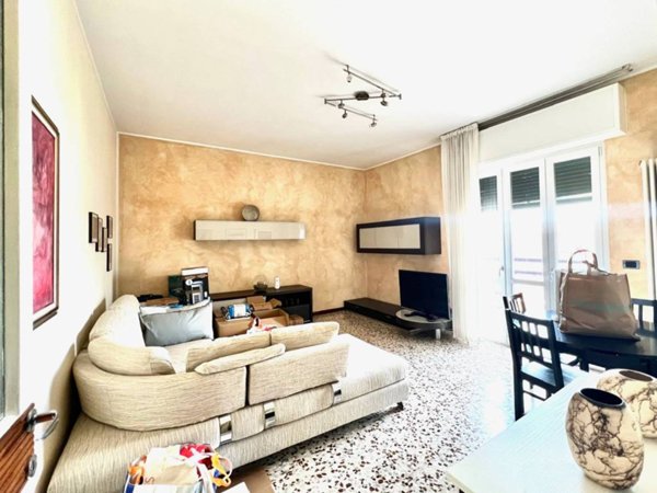 appartamento in affitto a Varese in zona Ippodromo