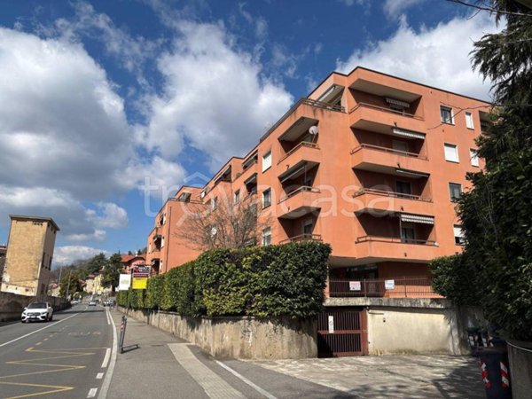 appartamento in affitto a Varese in zona Via Crispi