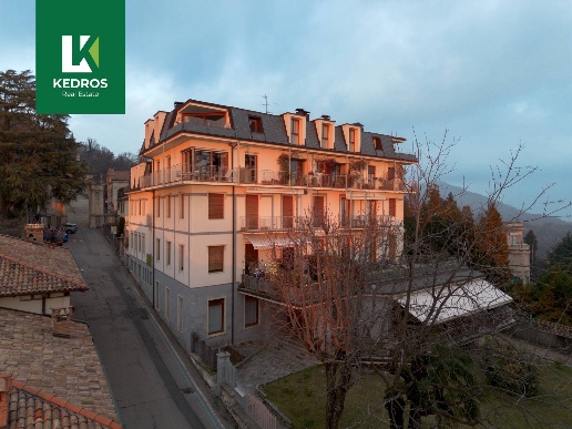 appartamento in affitto a Varese in zona Santa Maria del Monte