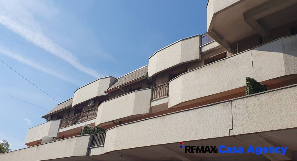 appartamento in affitto a Varese in zona Biumo