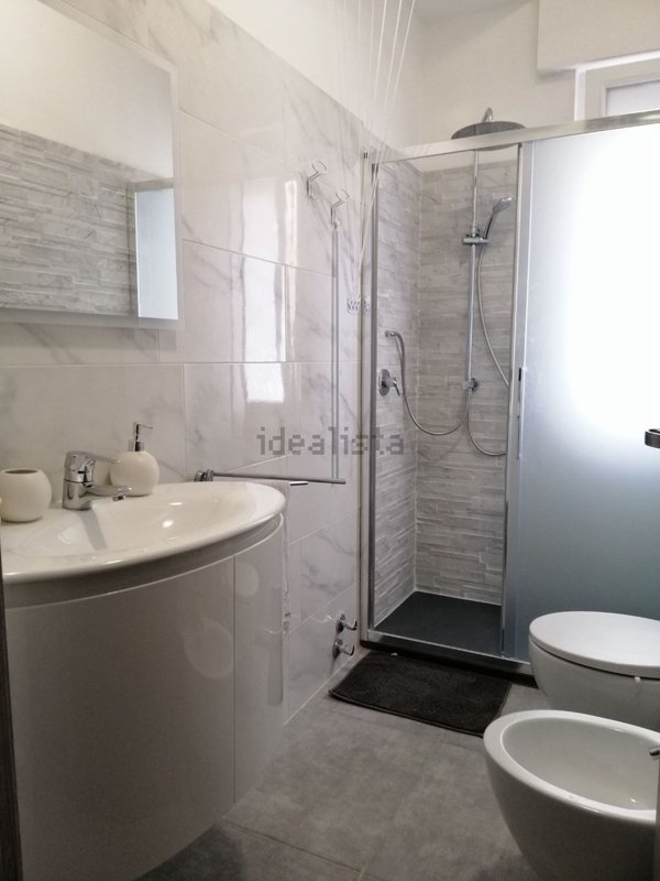 appartamento in affitto a Varese in zona Giubiano