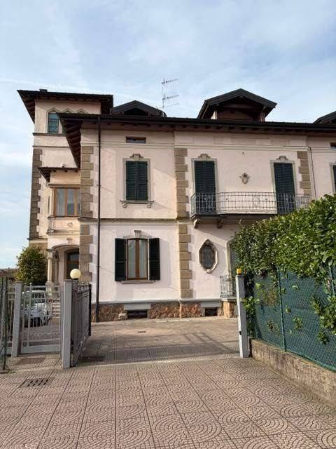 appartamento in affitto a Varese in zona Giubiano