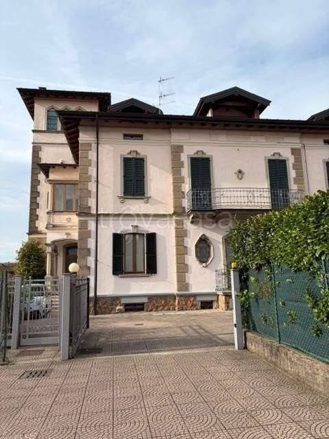 appartamento in affitto a Varese in zona Giubiano