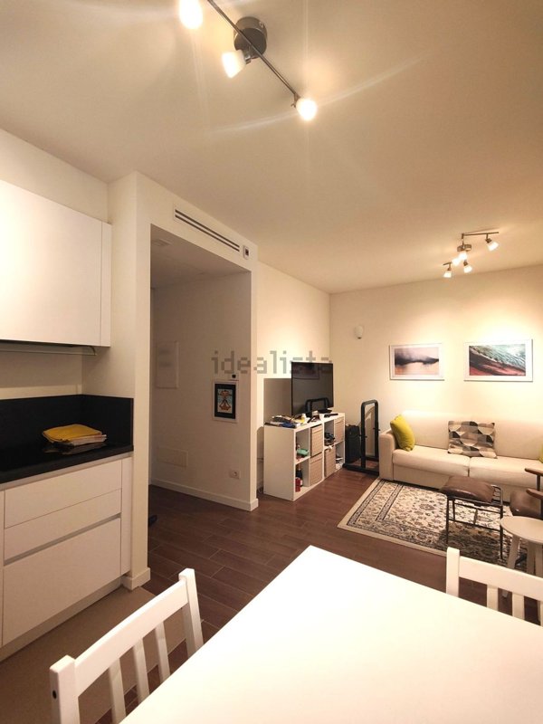 appartamento in affitto a Varese in zona Centro Città