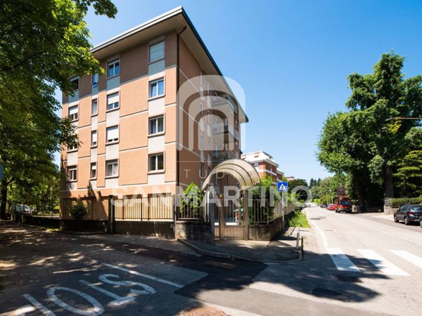 appartamento in affitto a Varese in zona Ippodromo