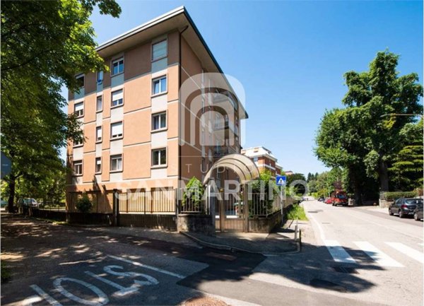 appartamento in affitto a Varese in zona Centro Città