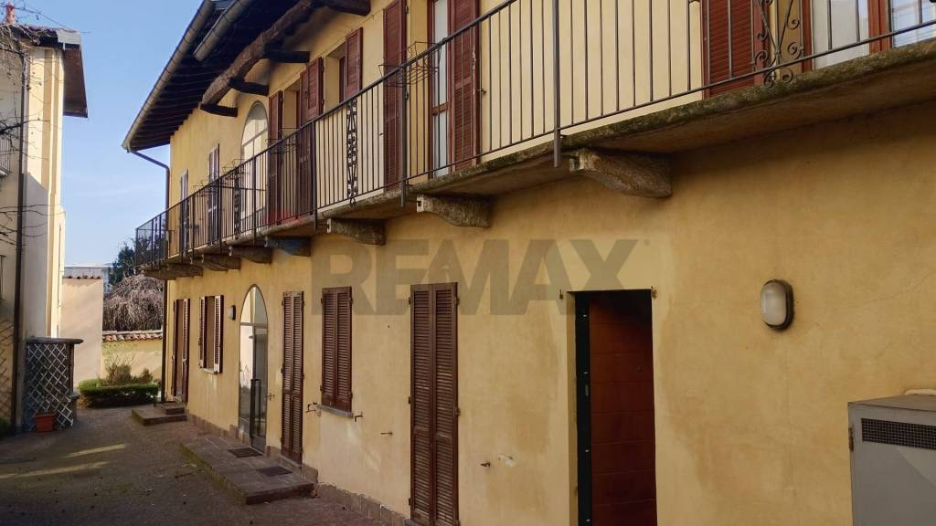 appartamento in affitto a Varese in zona Bosto