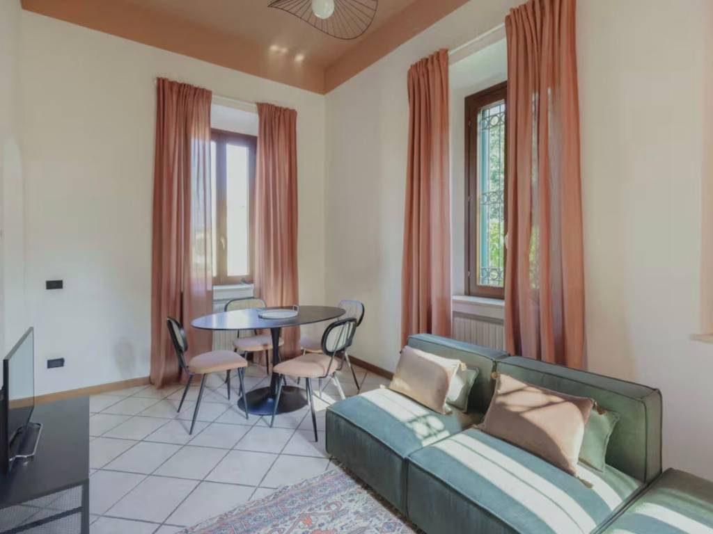 appartamento in affitto a Varese in zona Bizzozero