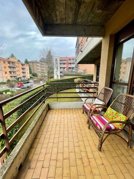 appartamento in affitto a Varese in zona Centro Città