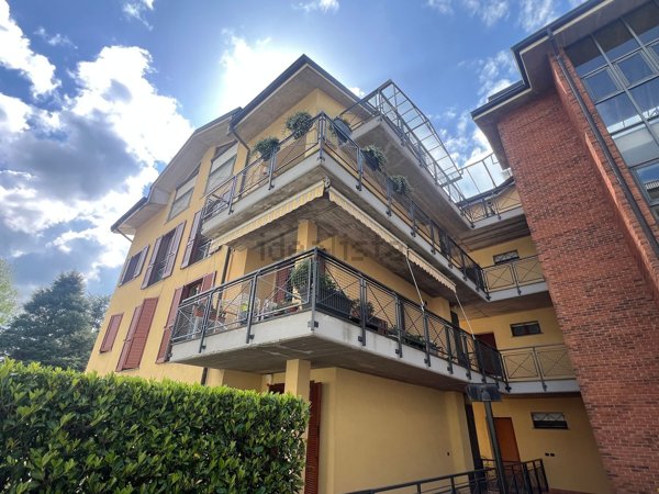 appartamento in affitto a Varese in zona Bizzozero