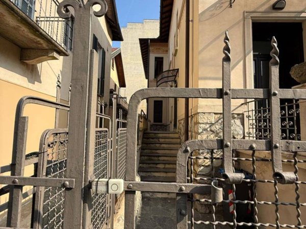 ufficio in affitto a Varese in zona Biumo