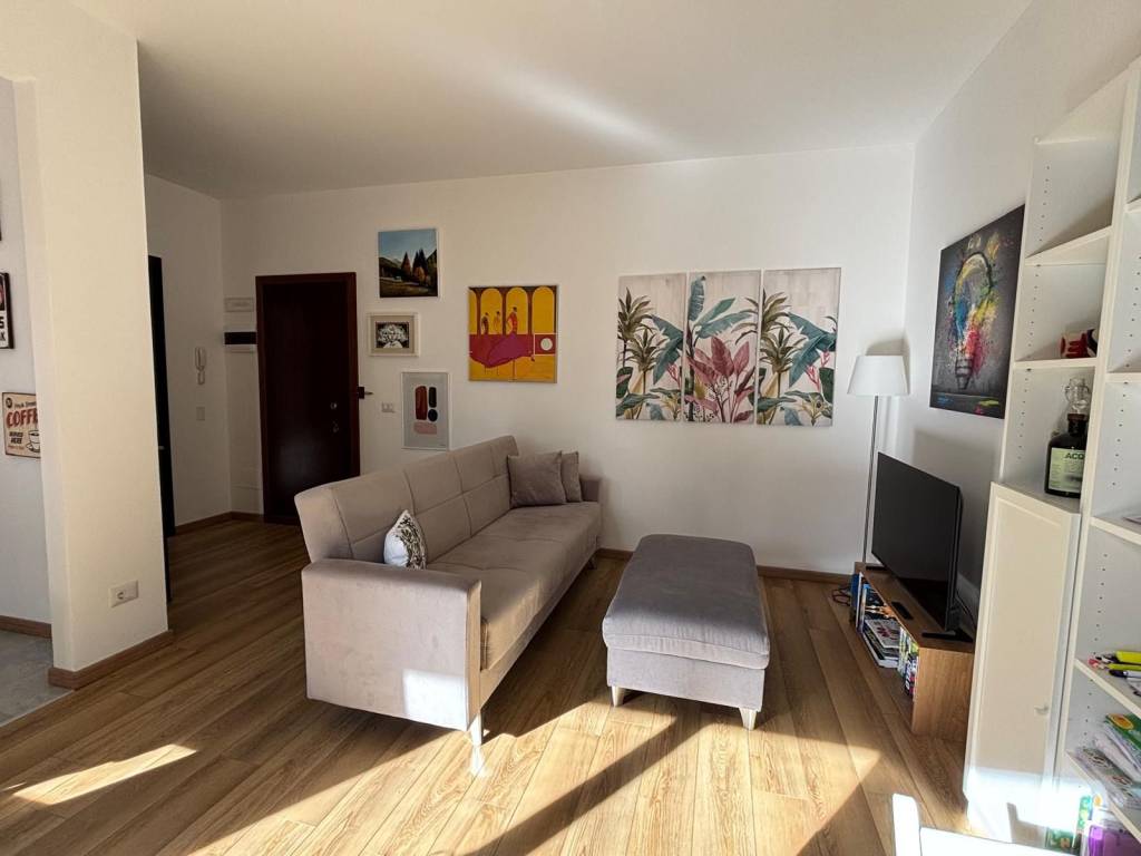 appartamento in affitto a Varese in zona Ippodromo