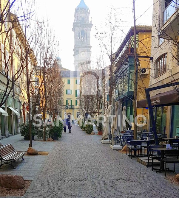 appartamento in affitto a Varese in zona Centro Città