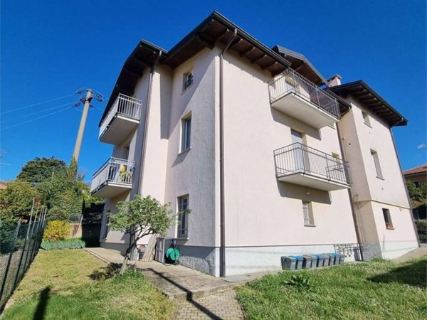 appartamento in affitto a Varese in zona Giubiano