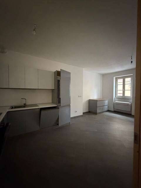 appartamento in affitto a Varese in zona Biumo
