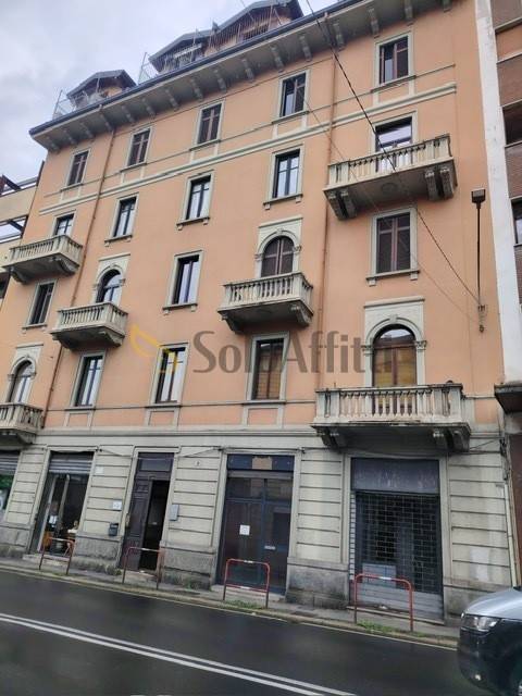 negozio in affitto a Varese in zona Biumo