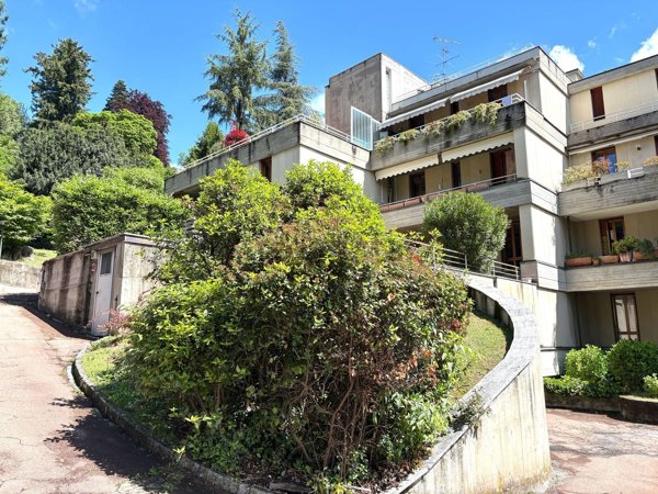 appartamento in affitto a Varese in zona Centro Città