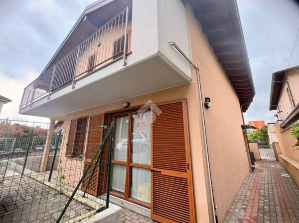 appartamento in affitto a Varese in zona Viale Europa