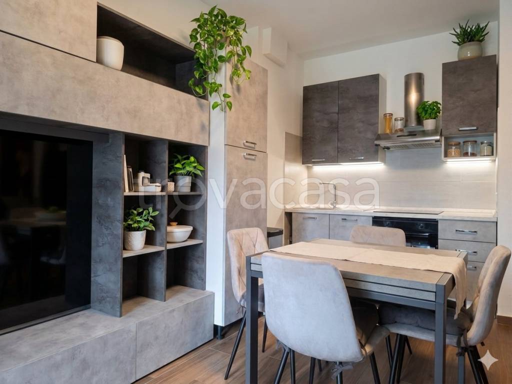 appartamento in affitto a Varese in zona San Fermo