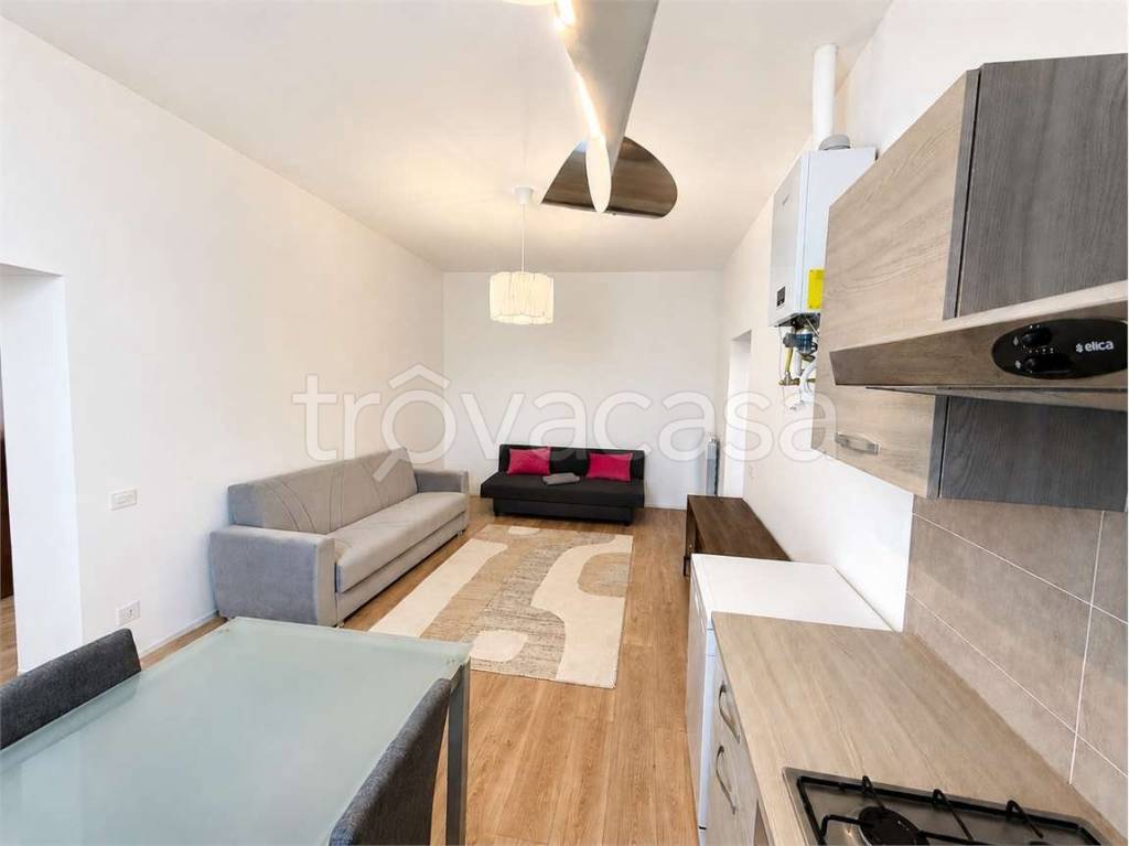 appartamento in affitto a Varese in zona Centro Città