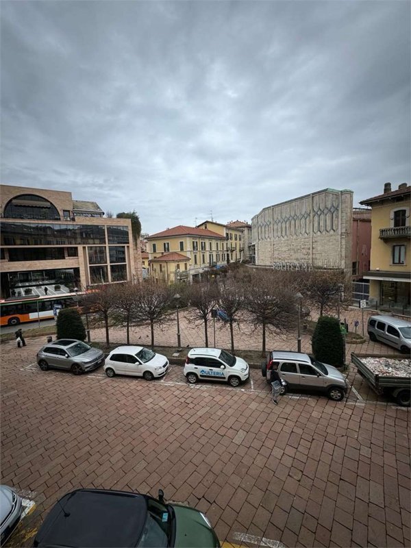 appartamento in affitto a Varese in zona Biumo