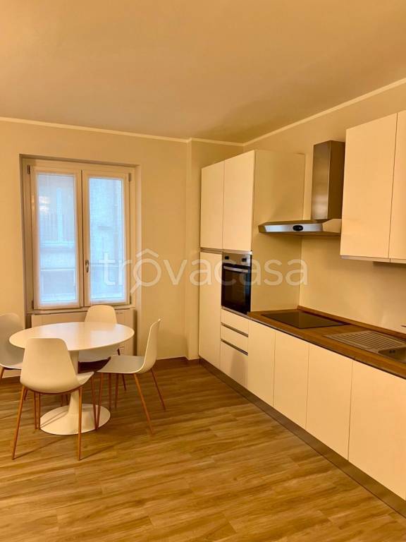 appartamento in affitto a Varese in zona Centro Città
