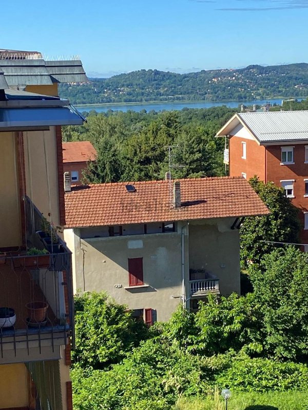 appartamento in affitto a Varese in zona Masnago