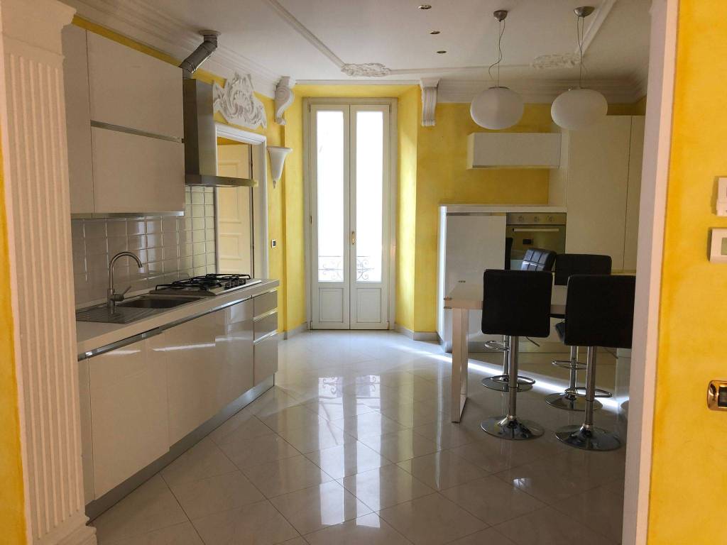 appartamento in affitto a Varese in zona Biumo
