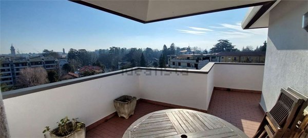 appartamento in affitto a Varese in zona Brunella