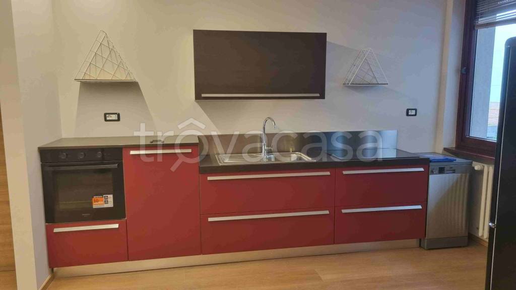 appartamento in affitto a Varese in zona Centro Città