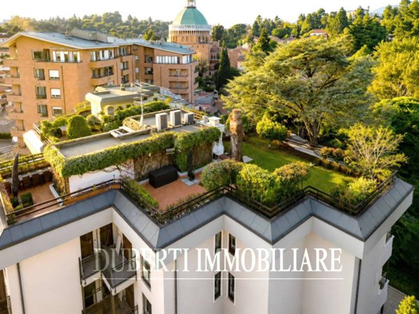 appartamento in affitto a Varese in zona Brunella