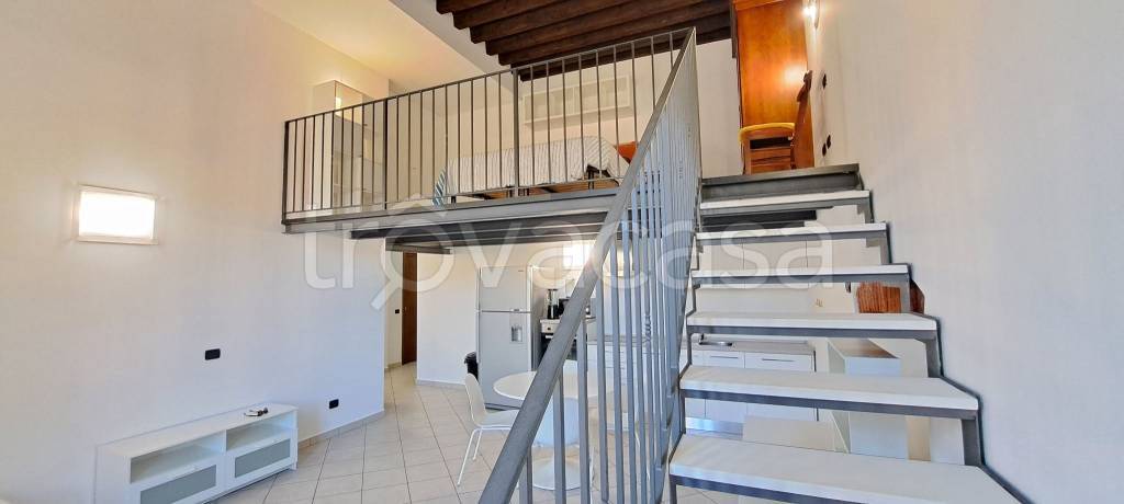 appartamento in affitto a Varese in zona Centro Città