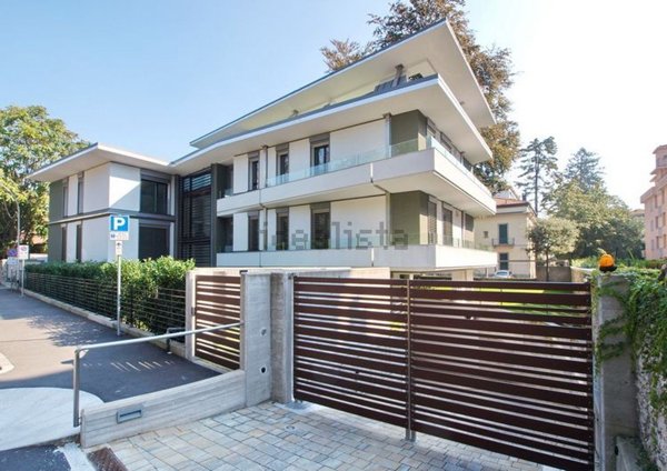 appartamento in affitto a Varese in zona Centro Città