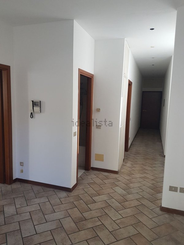appartamento in affitto a Varese in zona Centro Città