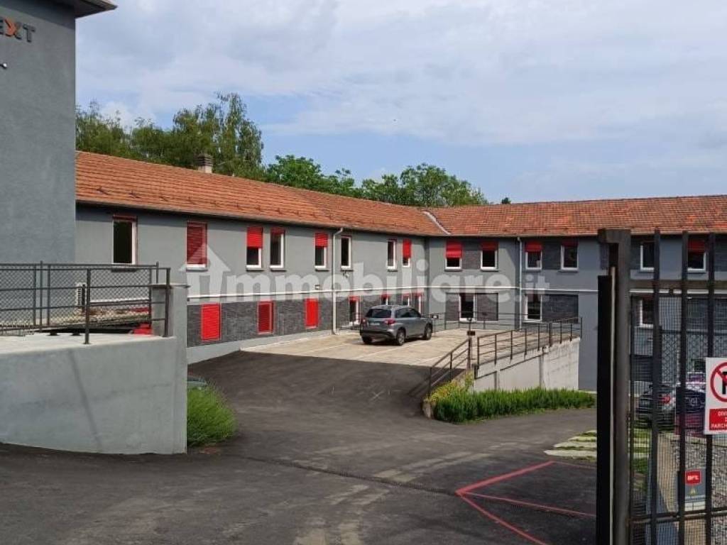 appartamento in affitto a Varese in zona Ippodromo