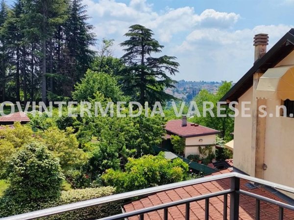 casa indipendente in affitto a Varese in zona San Fermo