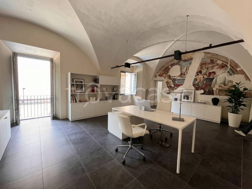 appartamento in affitto a Varese in zona Centro Città