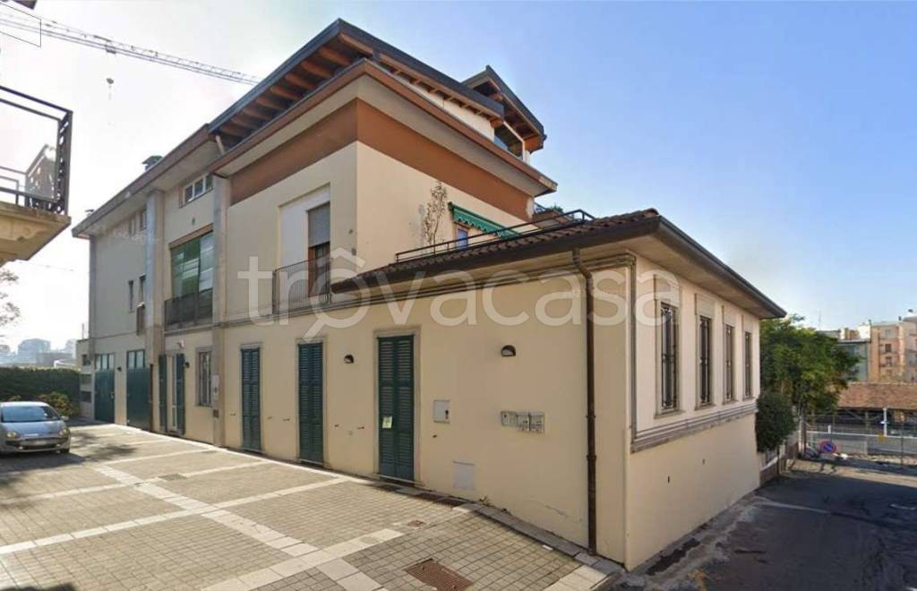appartamento in affitto a Varese in zona Giubiano