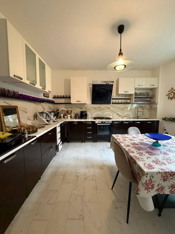 appartamento in affitto a Varese in zona Biumo
