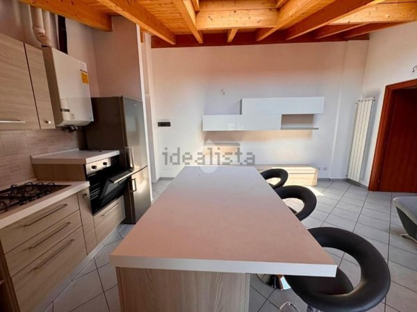 appartamento in affitto a Varese in zona Giubiano