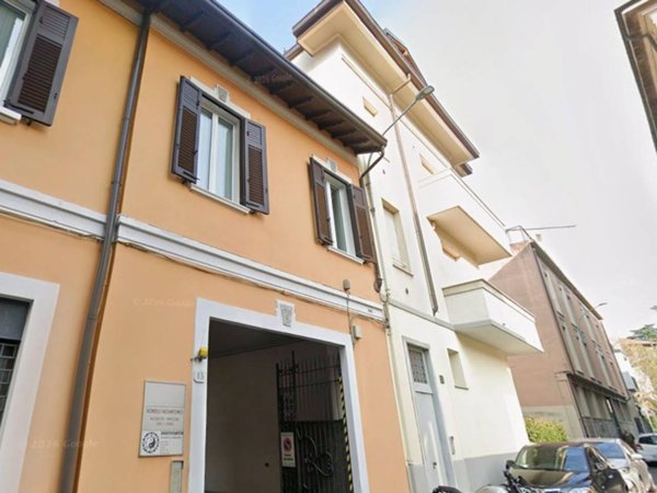 appartamento in affitto a Varese in zona Brunella
