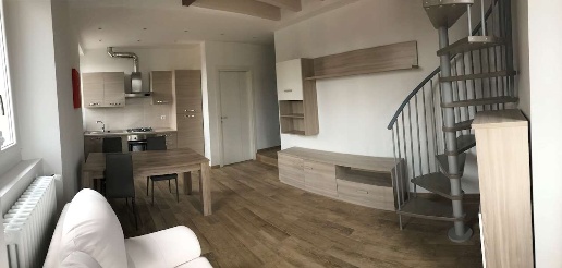 appartamento in affitto a Varese in zona Centro Città