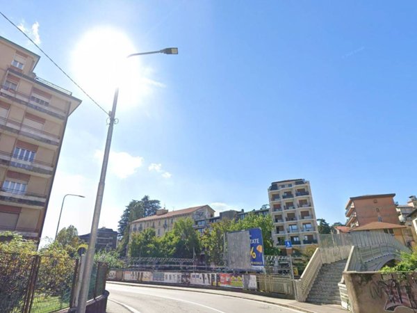 appartamento in affitto a Varese in zona Giubiano
