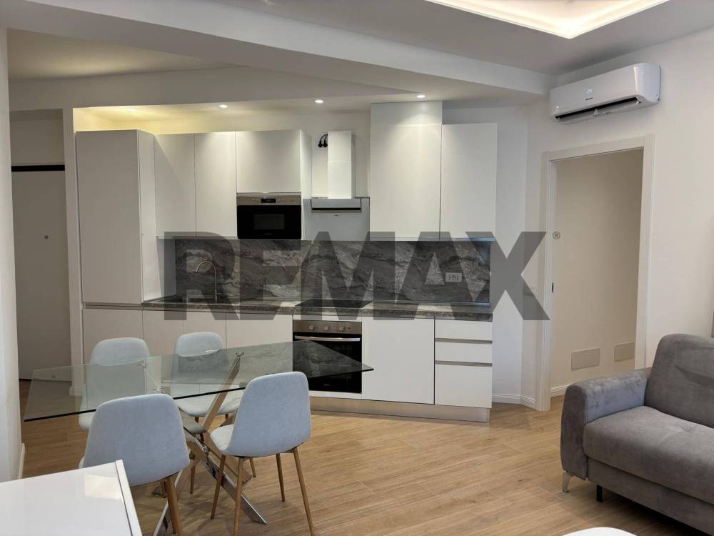 appartamento in affitto a Varese in zona Centro Città