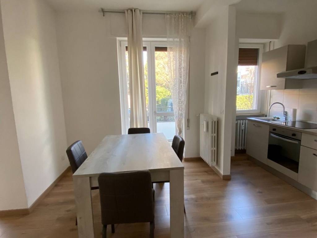 appartamento in affitto a Varese in zona Giubiano