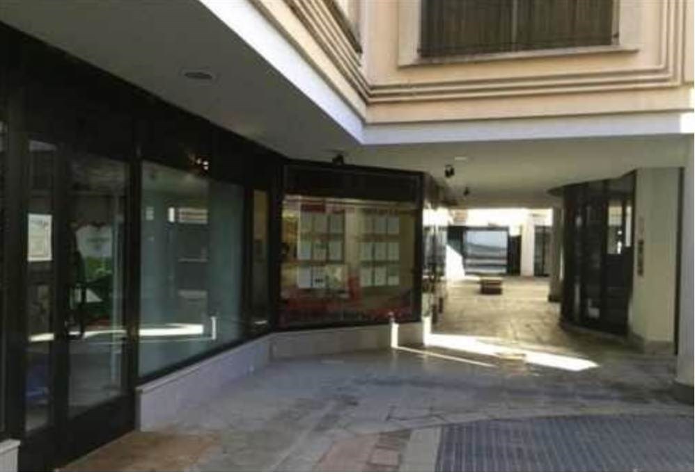 appartamento in affitto a Varese in zona Centro Città