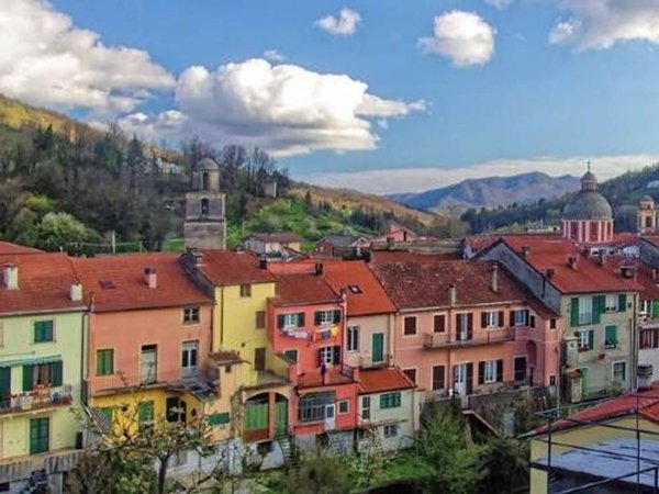 appartamento in affitto a Varese in zona Giubiano