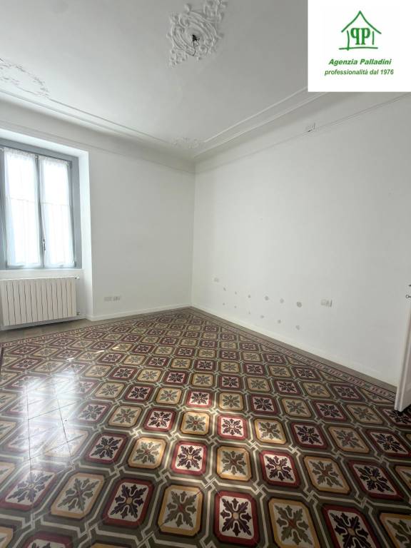 appartamento in affitto a Varese in zona Centro Città