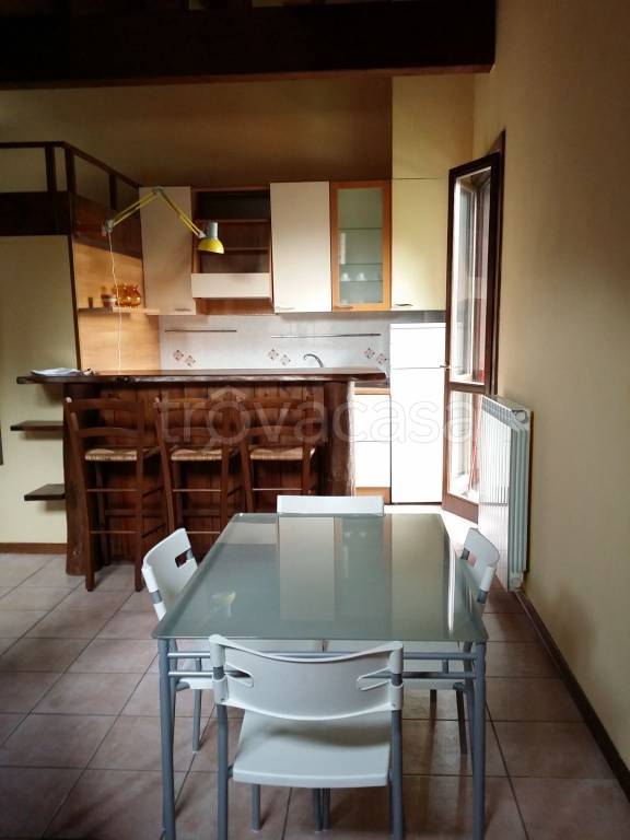 appartamento in affitto a Varese in zona Viale Europa