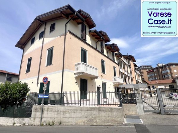 appartamento in affitto a Varese in zona Giubiano